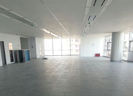 网络地板现场铺设